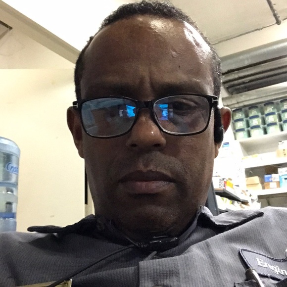 Meet your Posher, Daniel - Picture 1 of 1